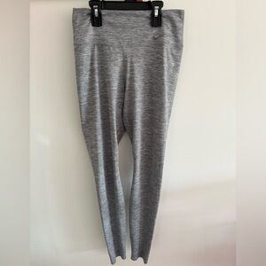 Nike Women’s Dri-Fit Leggings Size Small